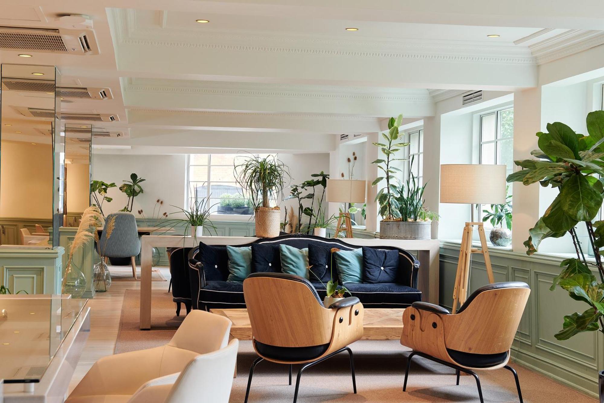 เดอะ เลเวล แอท มีเลีย ไวท์ เฮาส์ Hotel ลอนดอน ภายนอก รูปภาพ